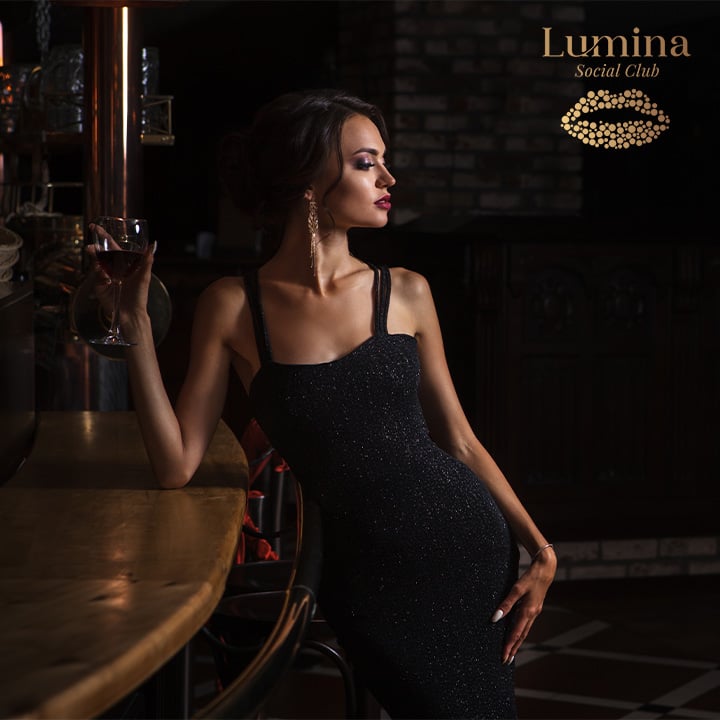 Lumina Social Club Tease Lifestyle Cocktail Mixer